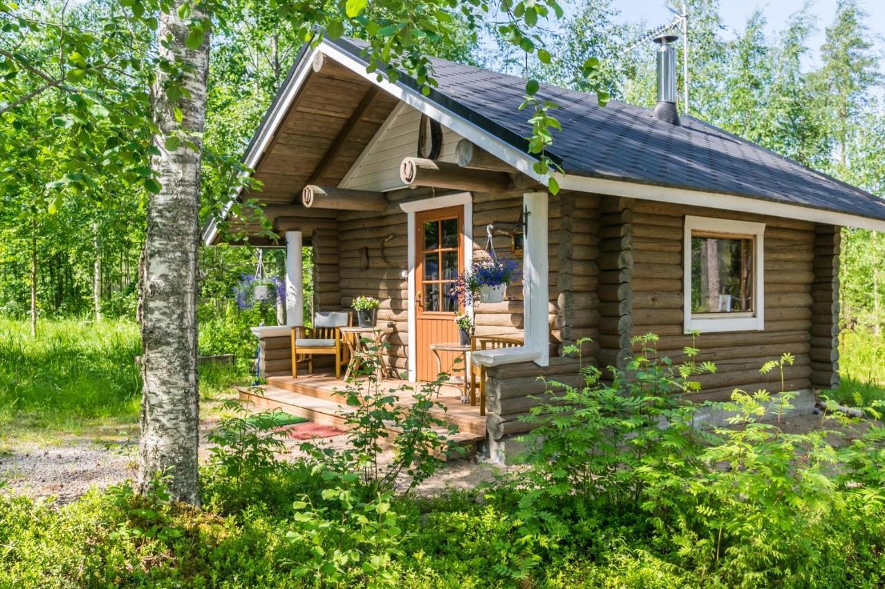 Upea Hiekkaranta Moekki Villa Ahtari Exterior photo